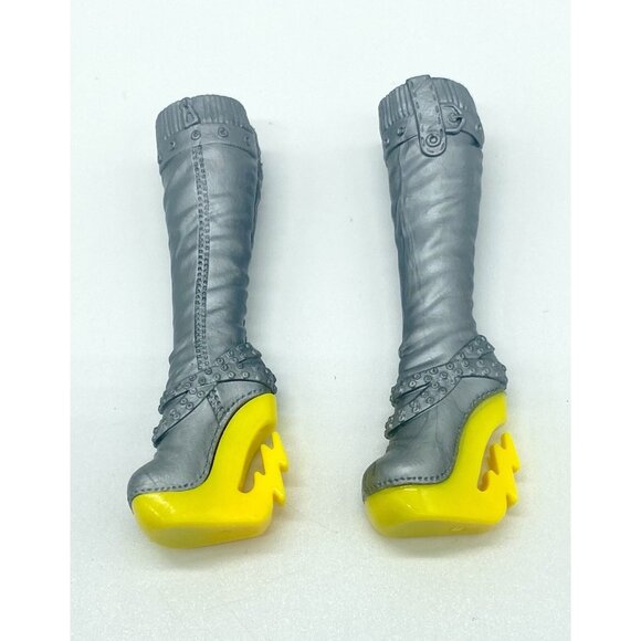 Monster High Doll Frankie Stein Freaky Fusion Tall Silver Yellow High Heel Boots - Picture 3 of 3